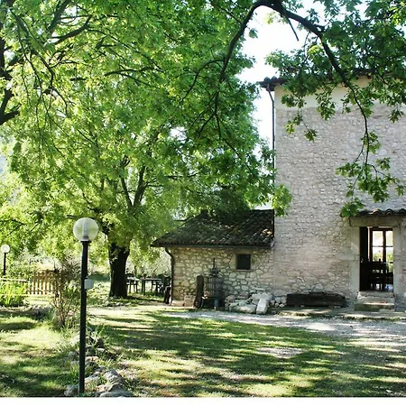 Venkovský dům Casale Le Due Querce