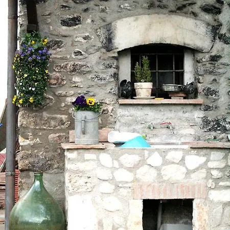 Landhuis Casale Le Due Querce Ferentillo